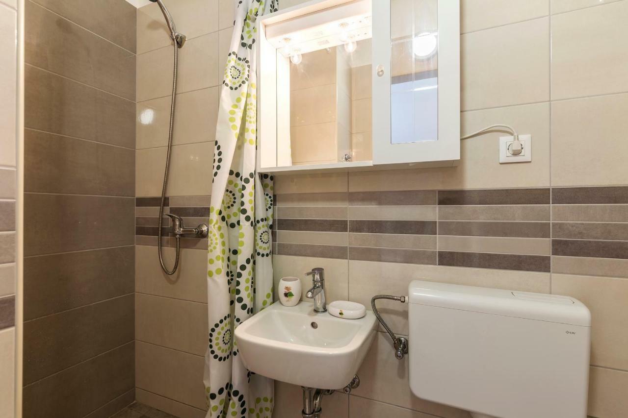 Apartmani Suzi Pula Exterior foto